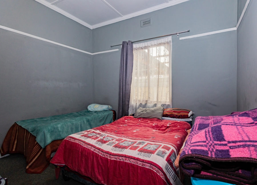 5 Bedroom Property for Sale in Parow Valley Western Cape